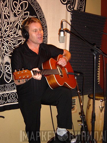 Dave Wakeling
