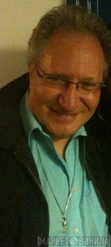 David Nathan 