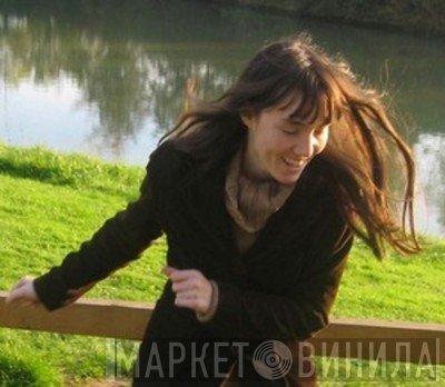 Delphine Dora