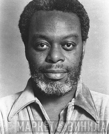 Dewey Redman