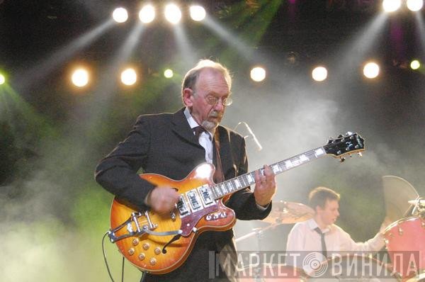 Dick Taylor 
