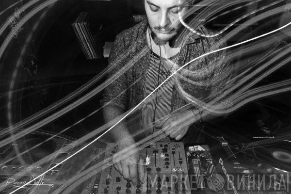 Dj GLC