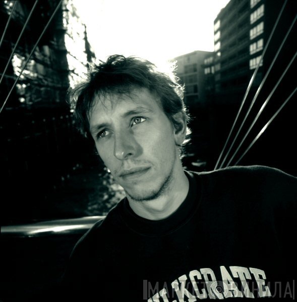 Dominic Angus