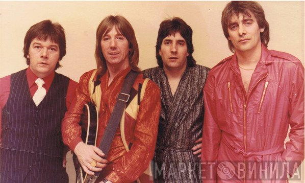 Dozy, Beaky, Mick & Tich