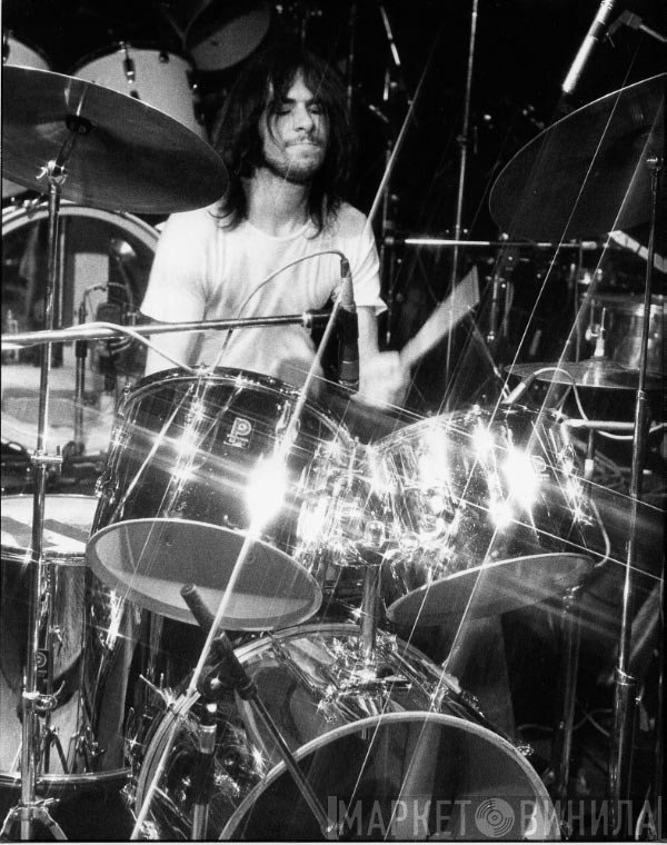 Duncan Scott