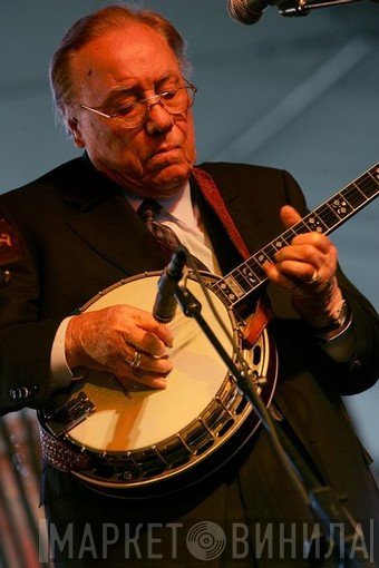 Earl Scruggs