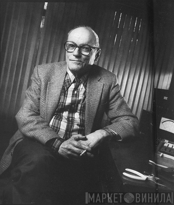Emory Cook