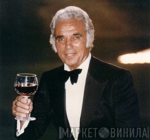 Enzo Stuarti
