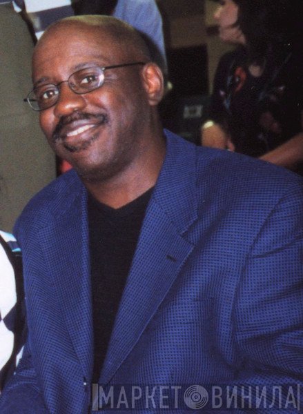 Ernesto Phillips