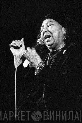 Etta Jones