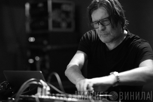 Fennesz