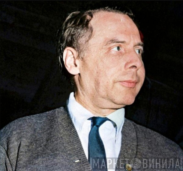 Francis Wolff