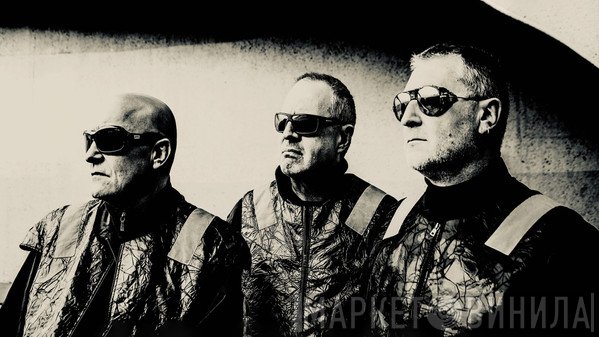 Front 242