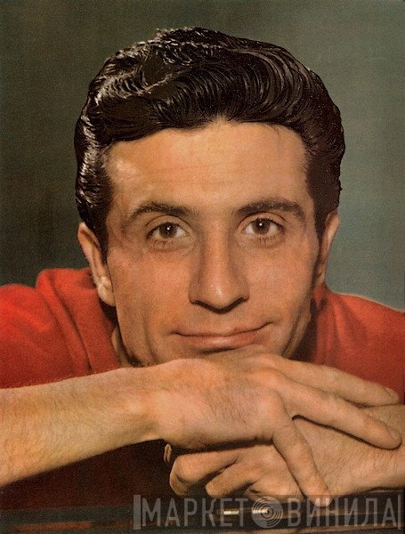 Gilbert Bécaud
