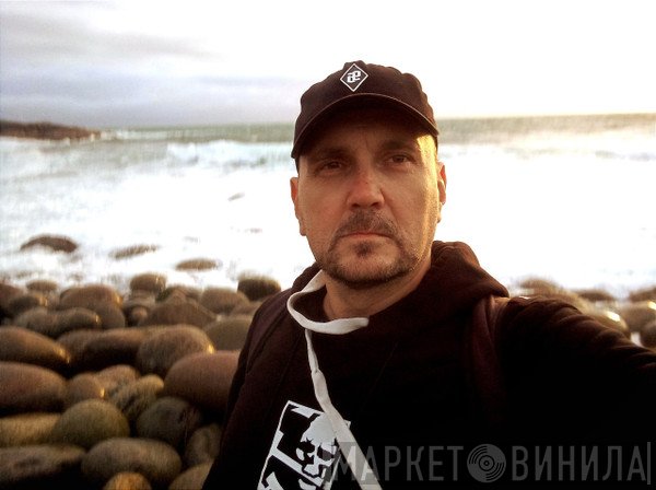Алексей Глухов