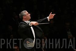 Grant Llewellyn