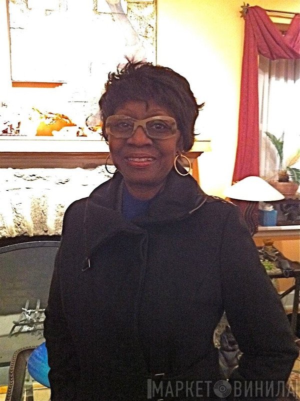 Gwen Oliver