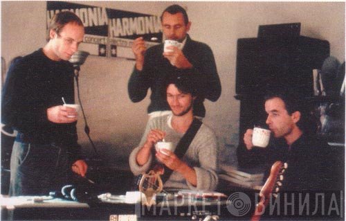 Harmonia 76