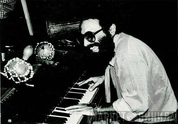 Harry Tavitian