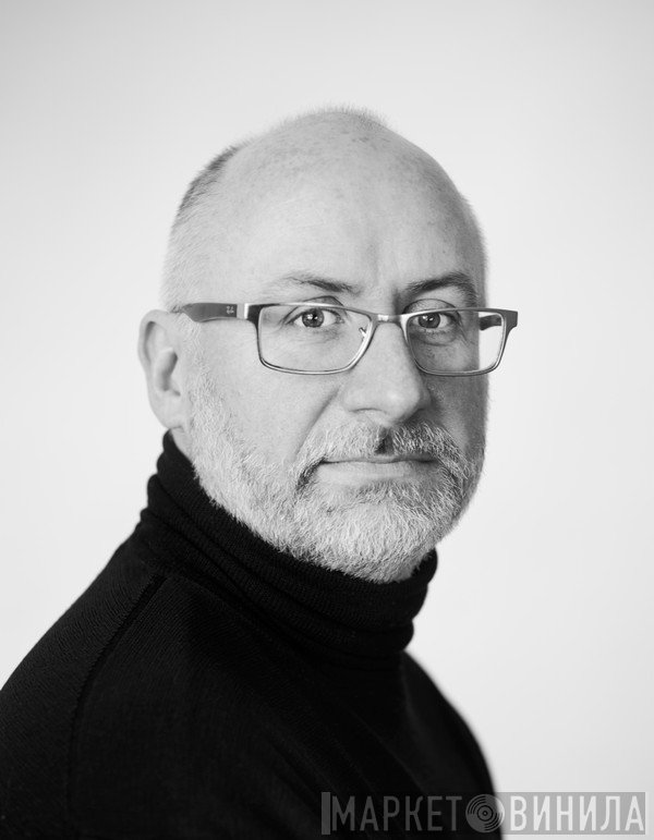 Howard Wakefield