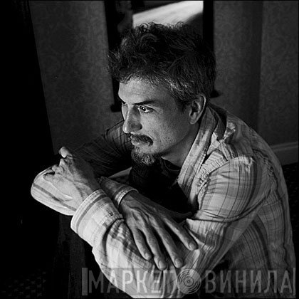 Howe Gelb