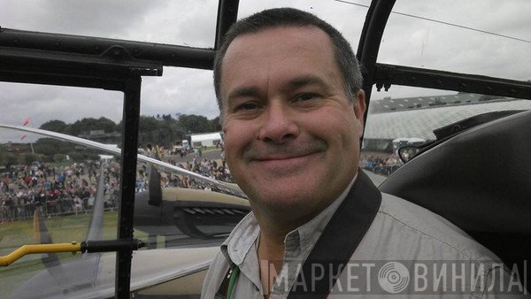 Ian Cooper 