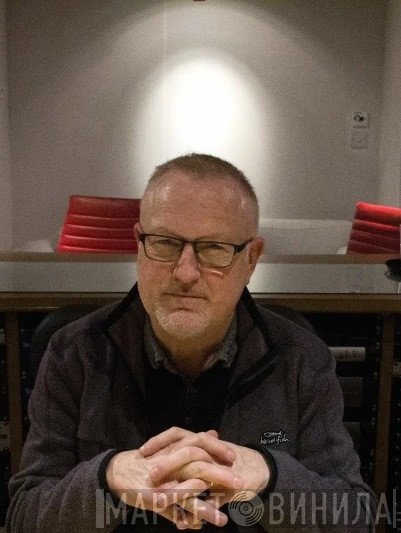 Ian Curnow
