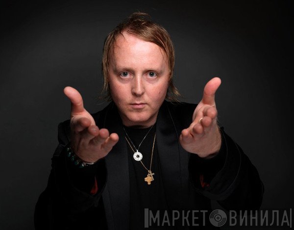 James McCartney