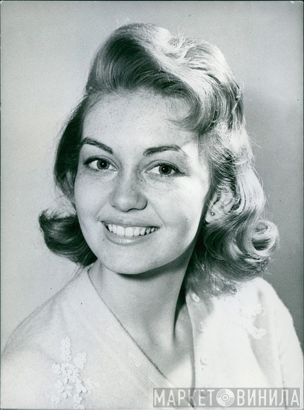 Janette Scott