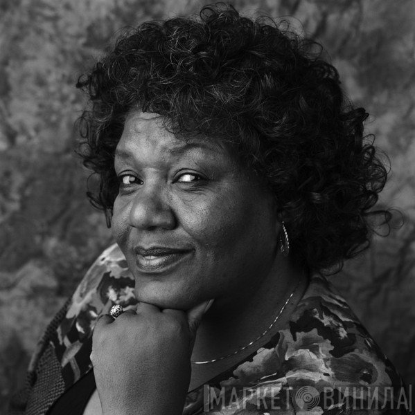 Jewel Brown