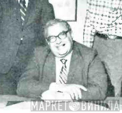 Joe Carlton