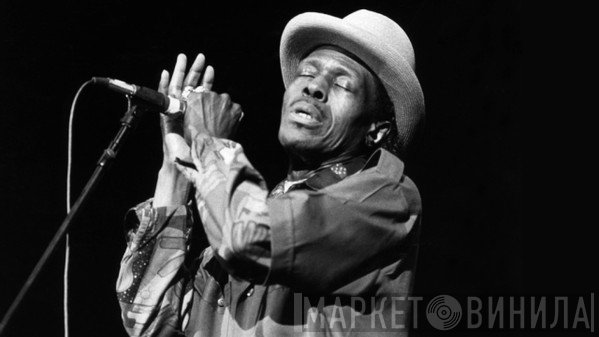 Junior Wells
