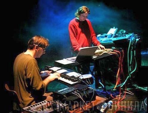 Kora Et Le Mechanix