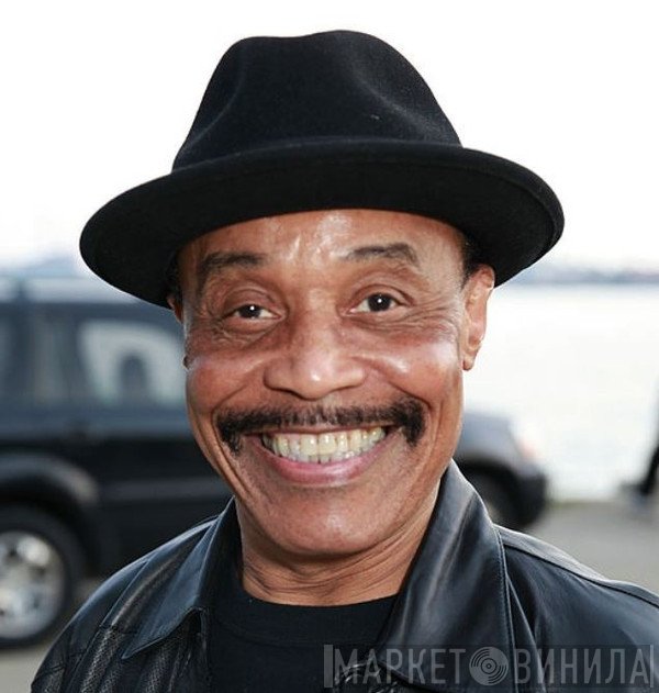 LJ Reynolds