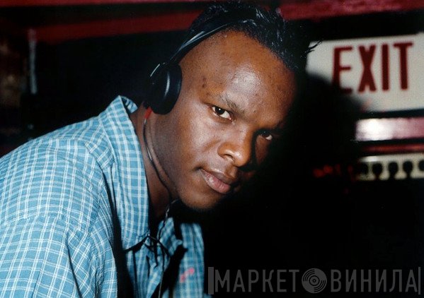 Leroy Small