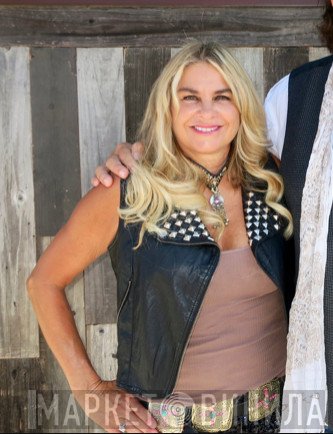Lisa Parsons