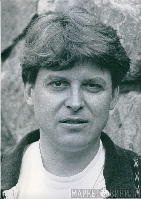 Lorne De Wolfe