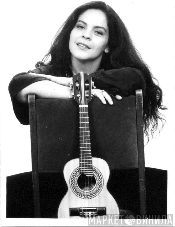 Luciana Rabello