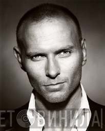 Luke Goss