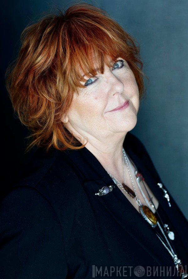 Maggie Reilly