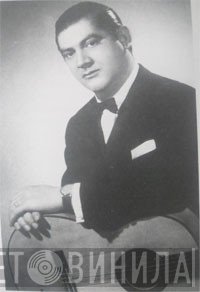 Manolo Molina