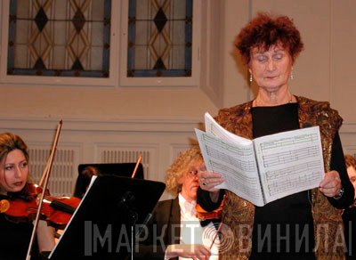 Marie Therèse Escribano