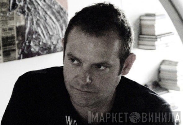 Mark Bell 
