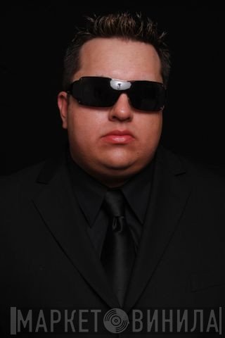 Marlon D.