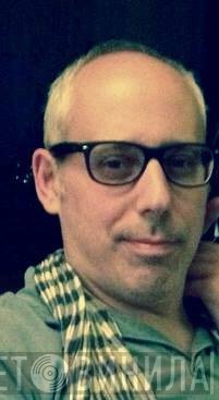 Matt E. Silver