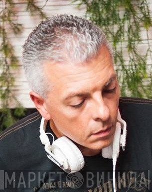Max Biasini