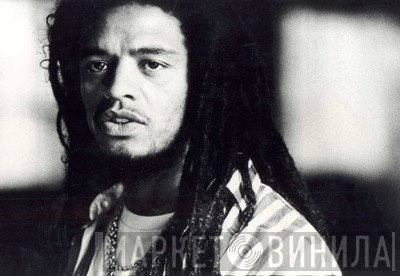 Maxi Priest