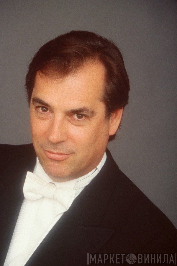 Maximiano Valdés