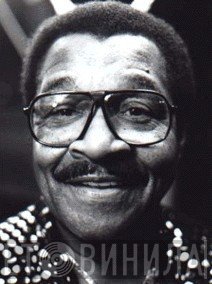 Milton Campbell