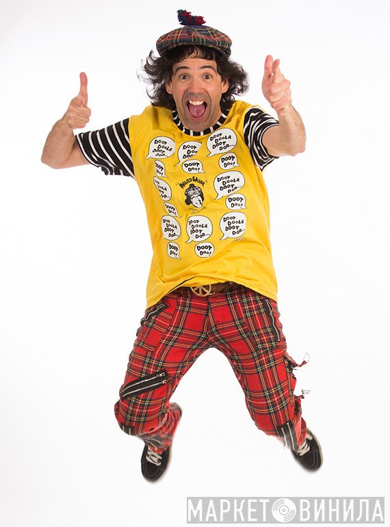 Nardwuar The Human Serviette